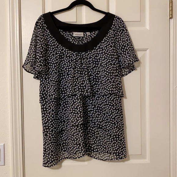 Polka dot women’s top - Picture 2 of 5